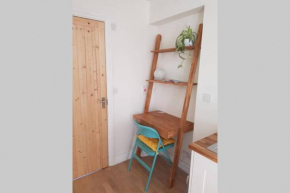 Cosy, self contained annex, Cambridge